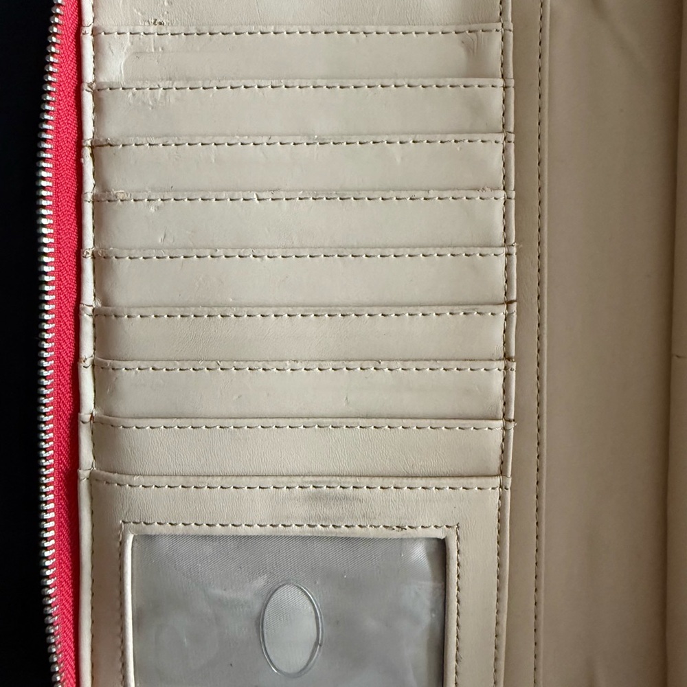 Guess Red Compact Wallet With Triangular Logo - image 4